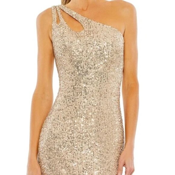 NWT Gold Mac Duggal Size 4 Asymmetrical Shimmer Gown Dress Formal - Picture 2 of 3